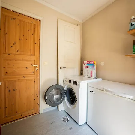 Spacious 4br Near Downtown & Ocean 公寓 *